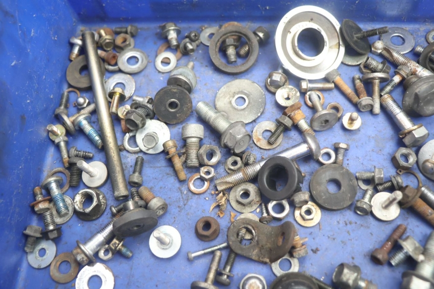 photo de SACO DE PARAFUSOS E FERRAGENS YAMAHA XV VIRAGO 535 (1988 - 2004) - Detalhe da peça