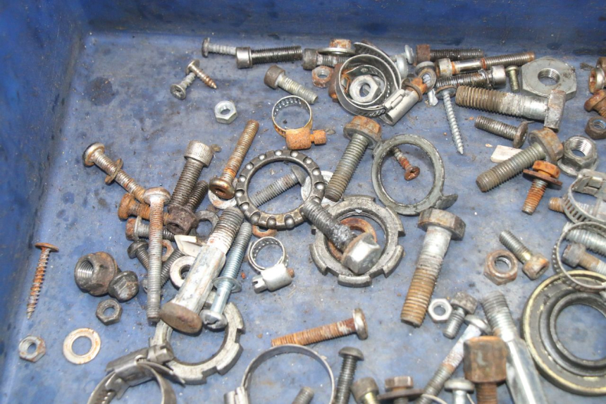 photo de SACO DE PARAFUSOS E FERRAGENS YAMAHA AEROX 50 (1997 - 2006) - Detalhe da peça