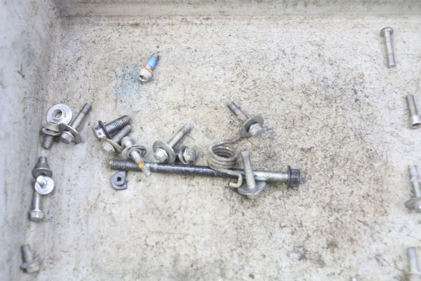 photo de SACO DE PARAFUSOS E FIXADORES YAMAHA YZ 85 (2002 - 2018) - Detalhe da peça