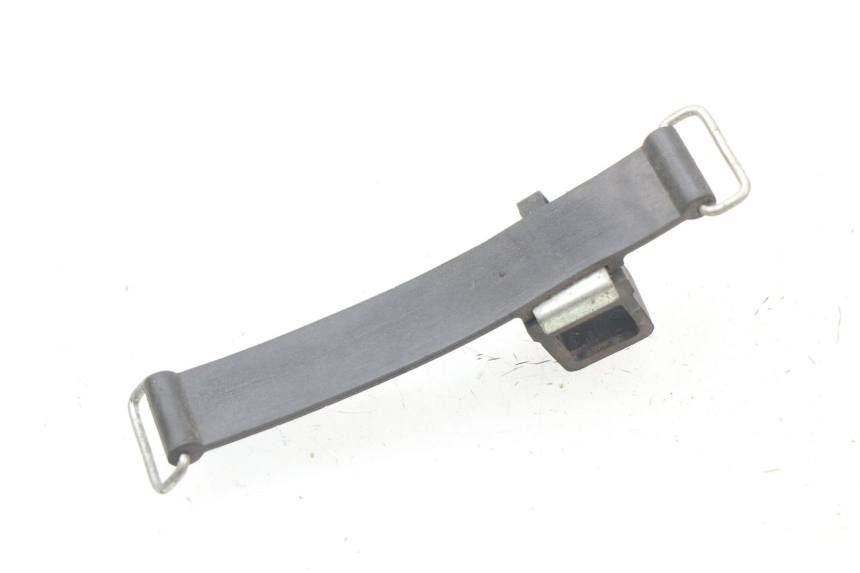 photo de ALÇA DE BATERIA YAMAHA FZ8 800 (2010 - 2016) - Detalhe da peça