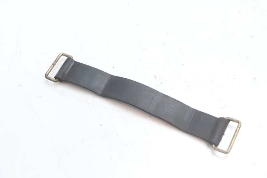 photo de ALÇA DE BATERIA SUZUKI GSR 600 (2005 - 2012) - Detalhe da peça