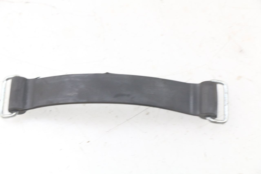 photo de CORREIA DE BATERIA MBK MW TRYPTIK 125 (2017 - 2022) - Detalhe da peça