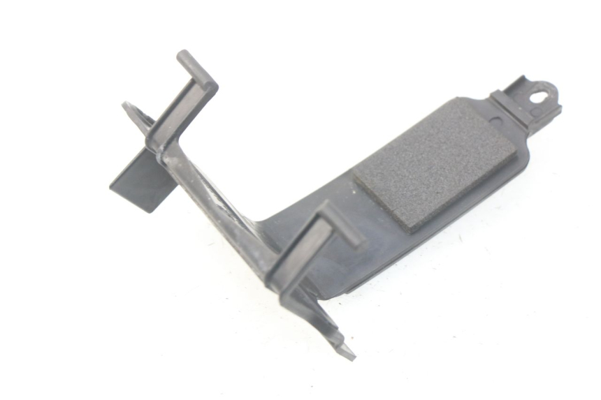 photo de ALÇA DE BATERIA HONDA SES DYLAN 125 (2002 - 2006) - Detalhe da peça
