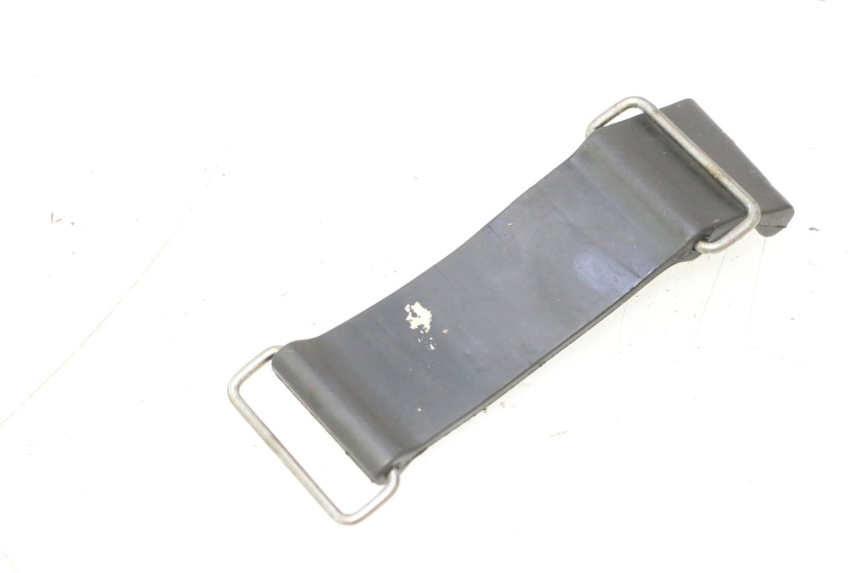 photo de ALÇA PARA KIT DE FERRAMENTAS KAWASAKI ER-6 ER6 N 650 (2005 - 2009) - Detalhe da peça