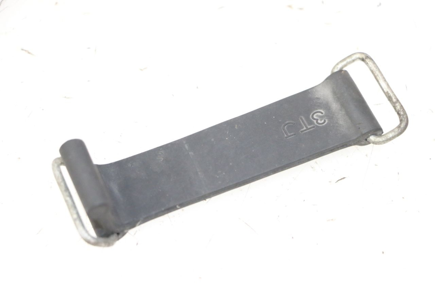 photo de ALÇA PARA KIT DE FERRAMENTAS YAMAHA FZ6 FAZER S2 600 (2007 - 2011) - Vista principal