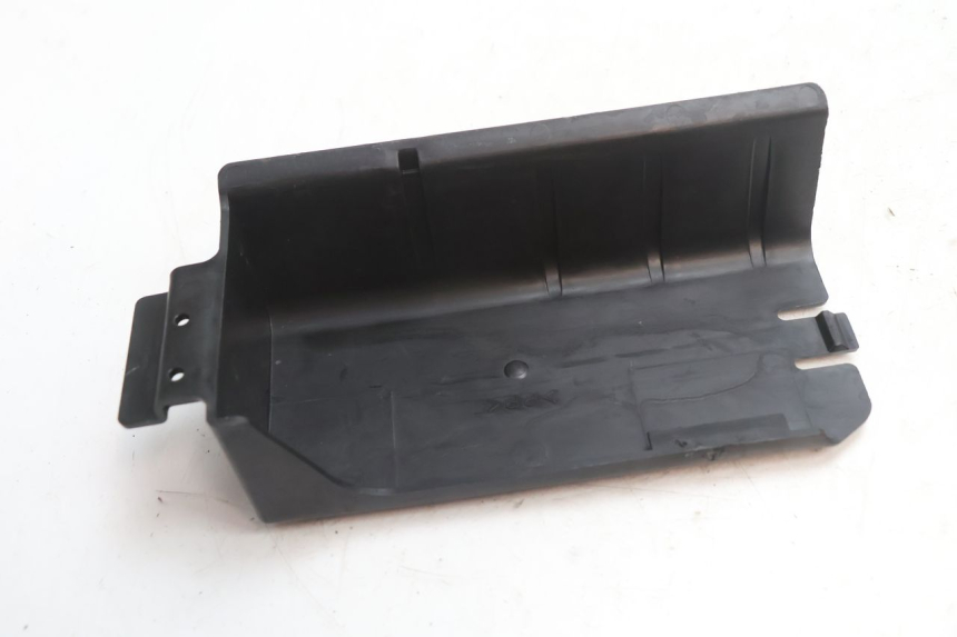 photo de ALÇA PARA KIT DE FERRAMENTAS SUZUKI GSR 600 (2005 - 2012) - Vista principal