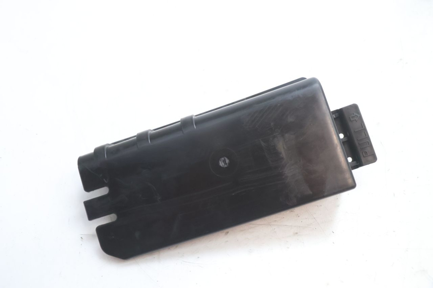photo de ALÇA PARA KIT DE FERRAMENTAS SUZUKI GSR 600 (2005 - 2012) - Zoom do estado de desgaste