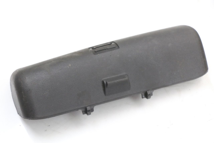 photo de ALÇA PARA KIT DE FERRAMENTAS PIAGGIO MP3 LT 400 (2007 - 2012) - Detalhe da peça