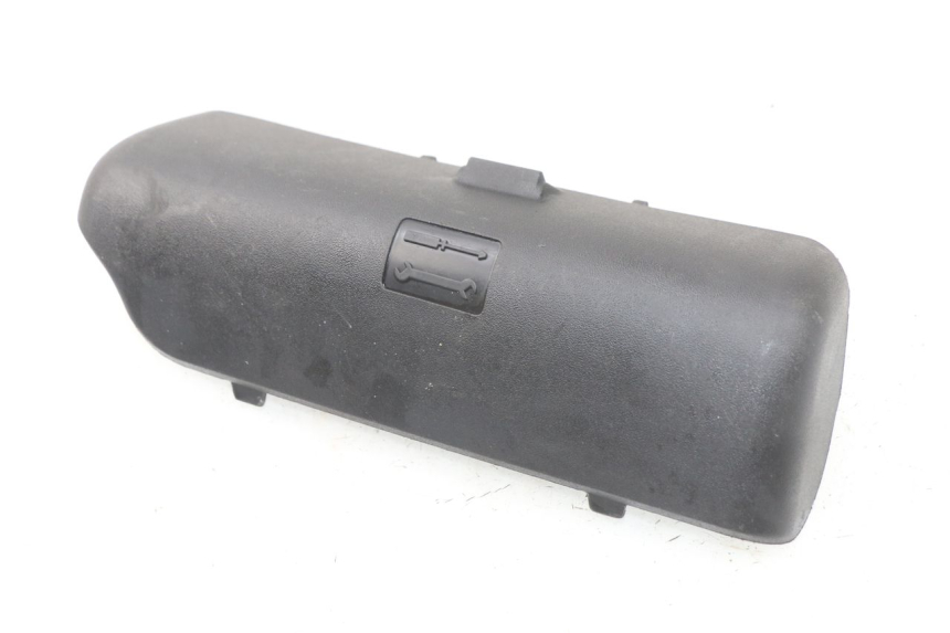photo de ALÇA PARA KIT DE FERRAMENTAS PIAGGIO MP3 125 (2006 - 2014) - Vista principal
