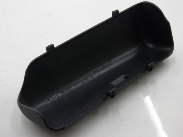 photo de ALÇA PARA KIT DE FERRAMENTAS PIAGGIO MP3 125 (2006 - 2014) - Detalhe da peça