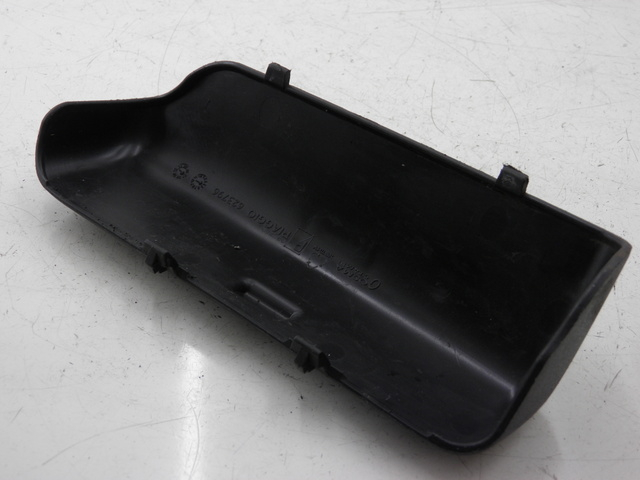 photo de ALÇA PARA KIT DE FERRAMENTAS PIAGGIO MP3 RL 125 (2006 - 2014) - Detalhe da peça