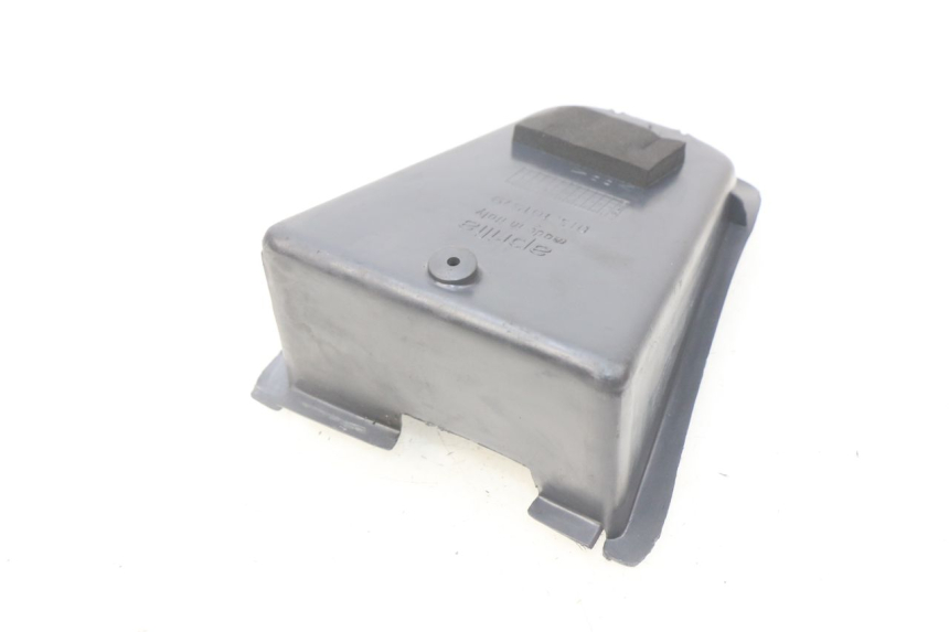 photo de ALÇA PARA KIT DE FERRAMENTAS APRILIA SR LC 50 (1997 - 2004) - Zoom do estado de desgaste