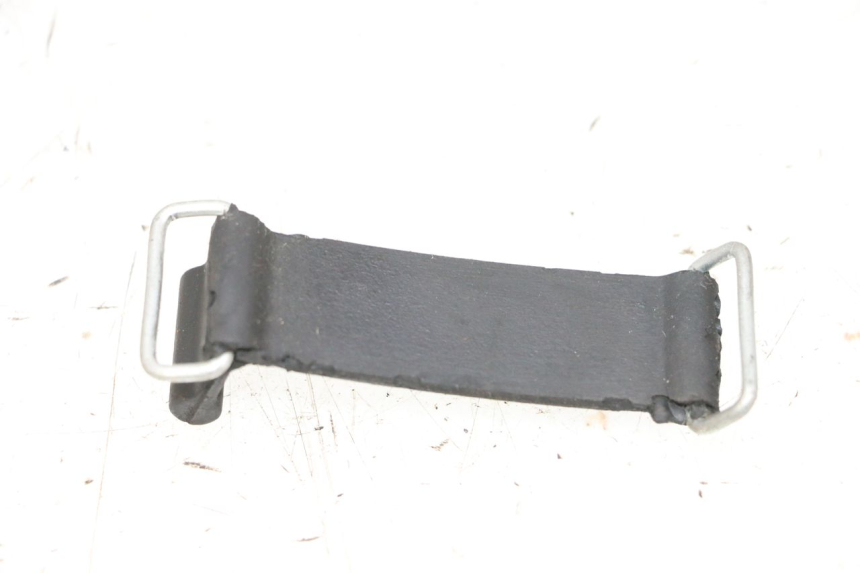 photo de ALÇA PARA KIT DE FERRAMENTAS YAMAHA XMAX X-MAX 125 (2006 - 2009) - Detalhe da peça