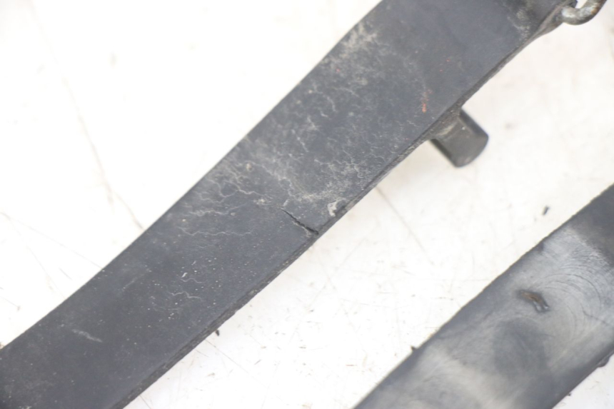 photo de ALÇA PARA KIT DE FERRAMENTAS YAMAHA XJN DIVERSION 600 (2000 - 2003) - Detalhe da peça