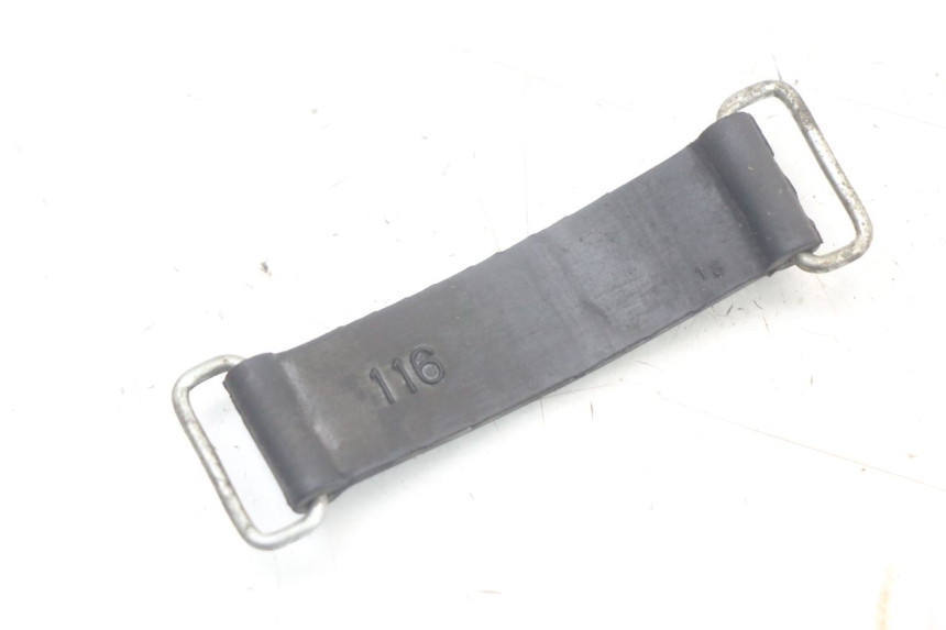 photo de ALÇA PARA KIT DE FERRAMENTAS YAMAHA FJR ABS 1300 (2006 - 2012) - Zoom do estado de desgaste