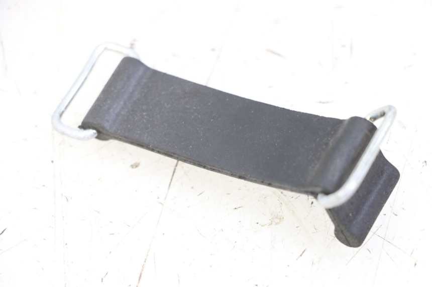 photo de ALÇA PARA KIT DE FERRAMENTAS YAMAHA YP T-MAX TMAX 530 (2017 - 2020) - Detalhe da peça