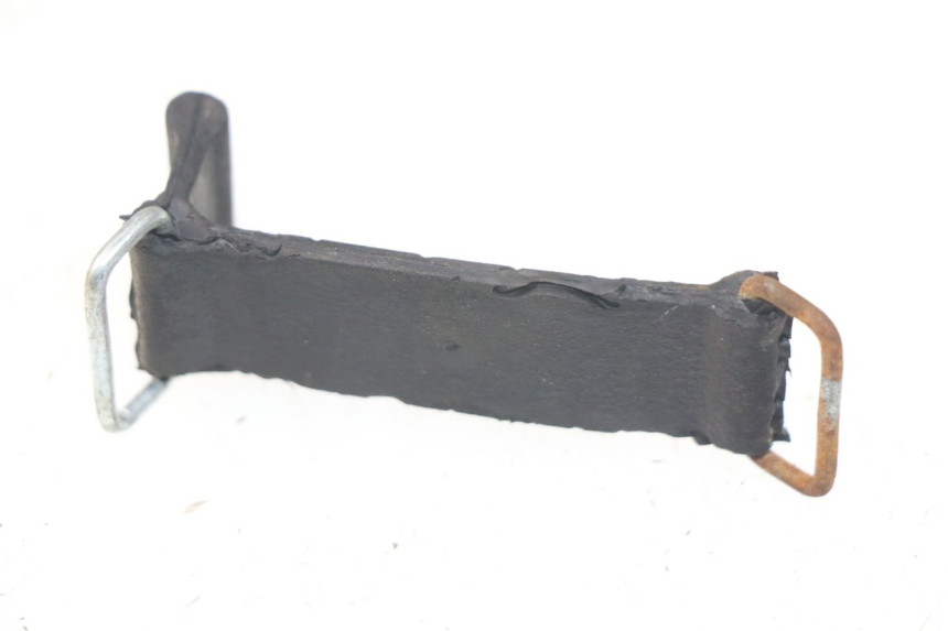 photo de ALÇA PARA KIT DE FERRAMENTAS YAMAHA YP MAJESTY 125 (2007 - 2010) - Detalhe da peça
