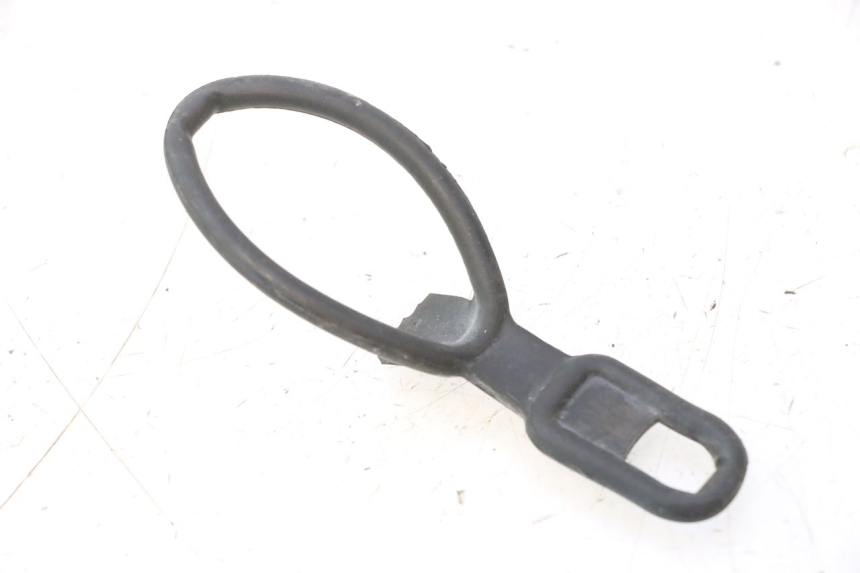 photo de ALÇA PARA KIT DE FERRAMENTAS YAMAHA YZF R6 600 (2008 - 2009) - Zoom do estado de desgaste