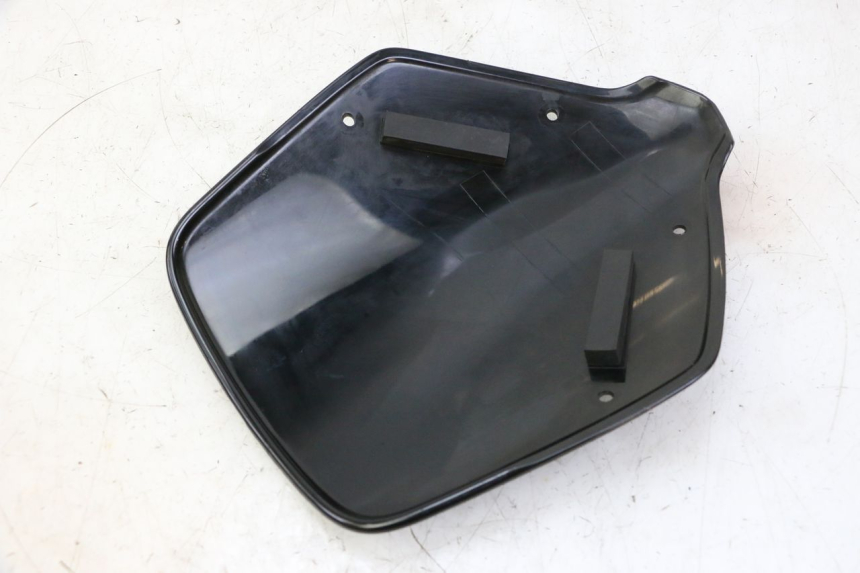 photo de PARABRISAS HONDA CBF 125 (2009 - 2015) - Detalhe da peça