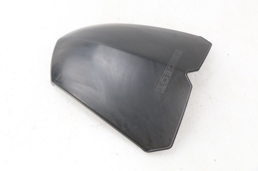 photo de PARABRISAS PEUGEOT KISBEE 2T 50 (2010 - 2017) - Pontos de fixação