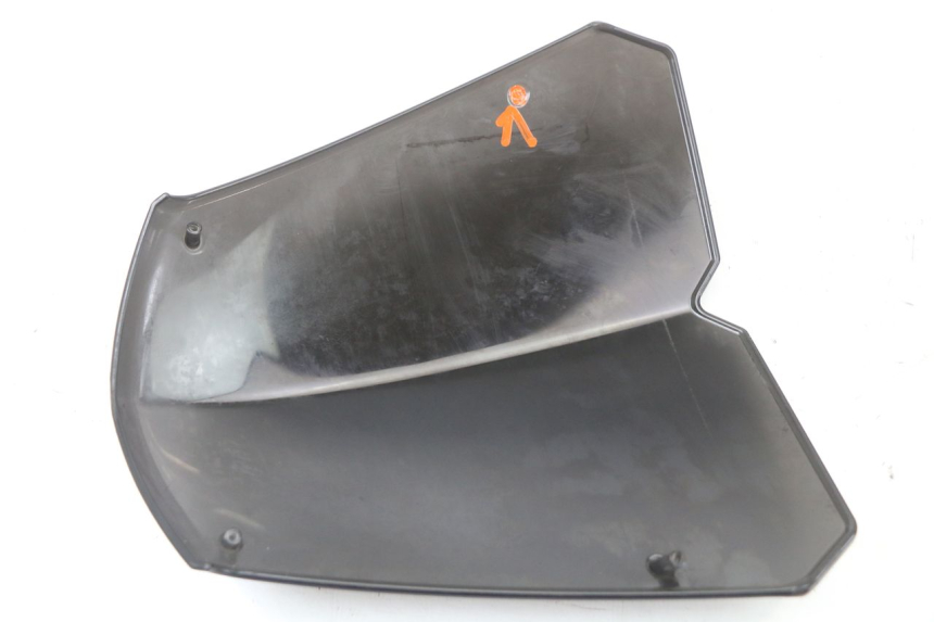photo de PARABRISAS PEUGEOT KISBEE 4T 50 (2010 - 2017) - Vista geral