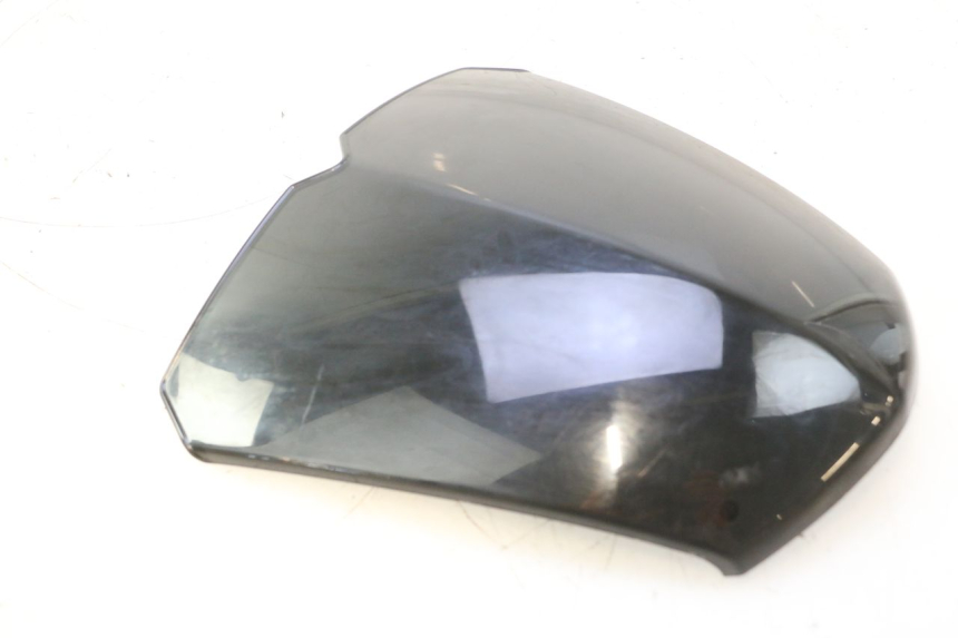 photo de DEFLETOR DE VENTO PEUGEOT KISBEE 4T 50 (2023 - 2026) - Ampliação dos componentes