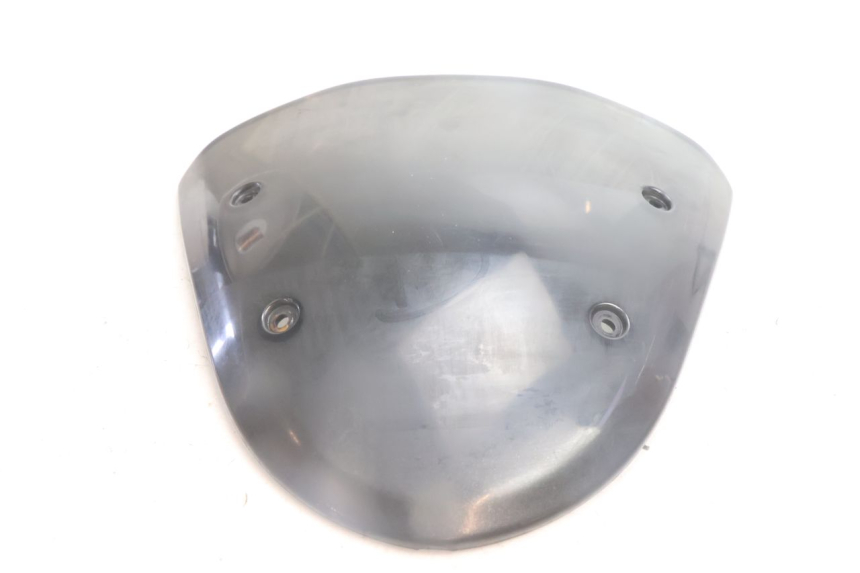 photo de DEFLETOR DE VENTO GILERA RUNNER SP 50 (2002 - 2004) - Detalhe da peça