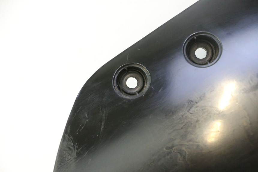 photo de DEFLETOR DE VENTO KYMCO SUPER 8 2T 50 (2007 - 2013) - Detalhe da peça