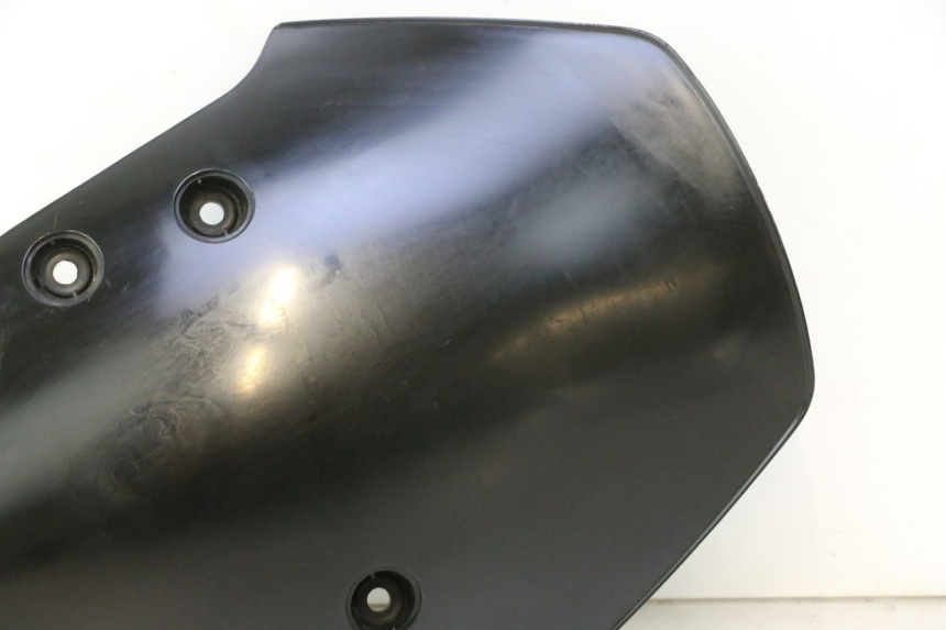 photo de DEFLETOR DE VENTO KYMCO SUPER 8 2T 50 (2007 - 2013) - Outro ângulo de visão