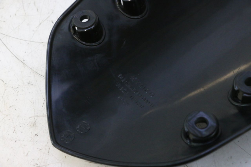 photo de DEFLETOR DE VENTO KYMCO SUPER 8 2T 50 (2007 - 2013) - Marcações e referências