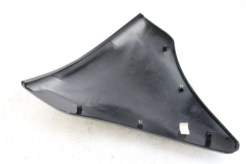photo de PARABRISAS PIAGGIO X10 125 (2012 - 2017) - Detalhe da peça
