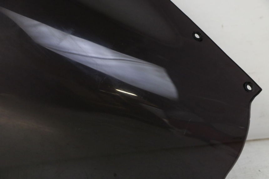 photo de PARABRISAS YAMAHA FZS FAZER 600 (2001 - 2003) - Estado da superfície