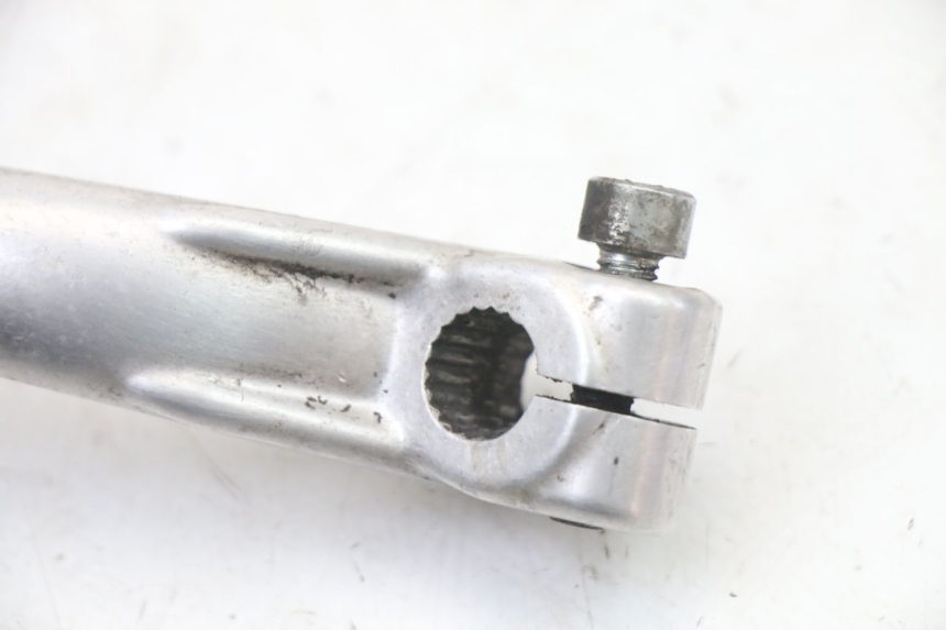 photo de SELETOR DE MARCHAS DERBI SENDA R X-TREME 50 (2006 - 2010) - Zoom do estado de desgaste