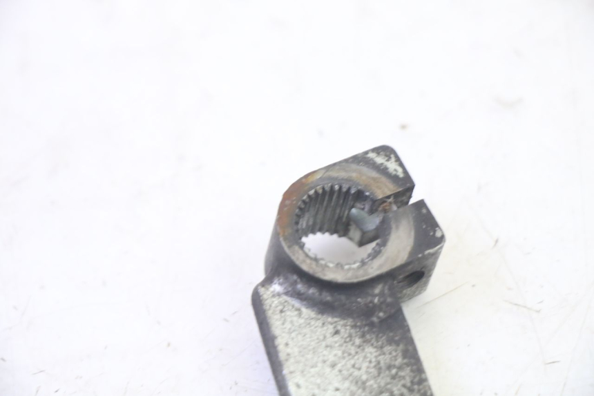 photo de SELETOR DE MARCHAS YAMAHA FZ6 N FAZER 600 (2004 - 2006) - Outro ângulo de visão