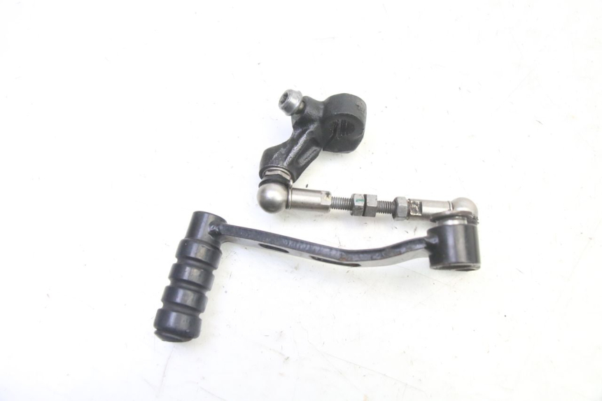 photo de SELETOR DE MARCHAS BMW G310 R 310 (2016 - 2020) - Detalhe da peça