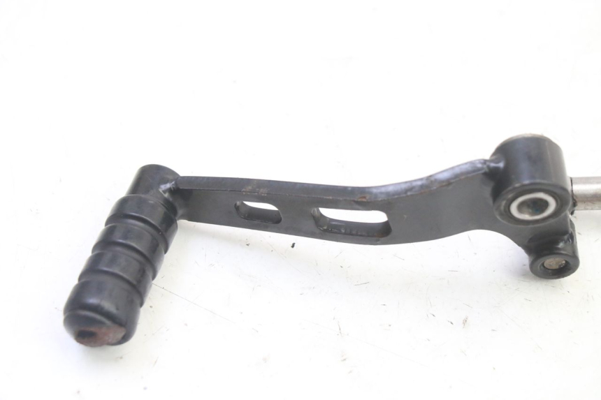 photo de SELETOR DE MARCHAS BMW G310 R 310 (2016 - 2020) - Outro ângulo de visão