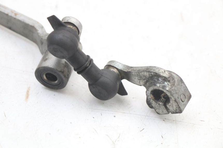 photo de SELETOR DE MARCHAS HONDA CBR F 1000 (1993 - 1996) - Peça verificada