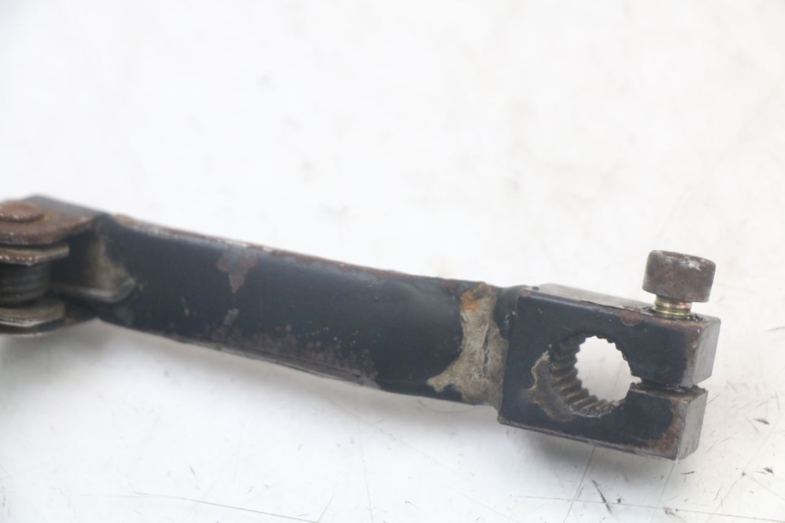 photo de SELETOR DE MARCHAS PEUGEOT XP6 50 (1997 - 2003) - Outro ângulo de visão