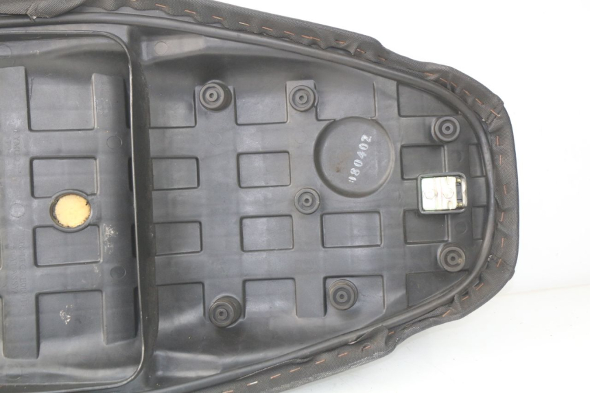 photo de SELIM KYMCO AGILITY CITY 4T 50 (2008 - 2016) - Pontos de fixação