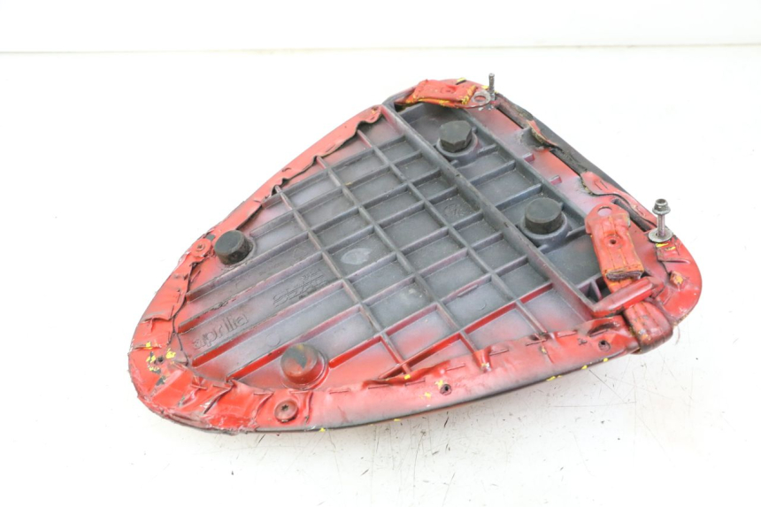photo de BANCO TRASEIRO APRILIA RS 50 (1999 - 2005) - Detalhe da peça