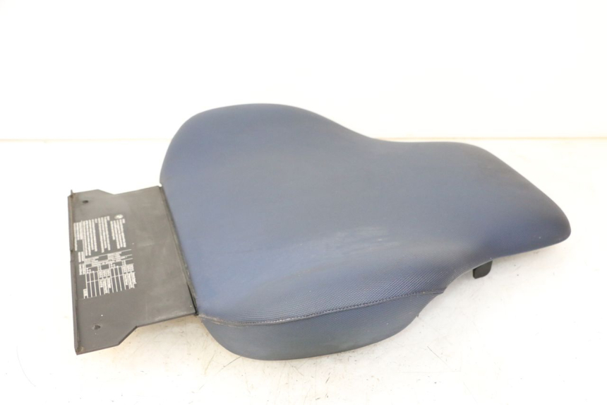 photo de BANCO TRASEIRO BMW C1 125 (2000 - 2003) - Ampliação técnica