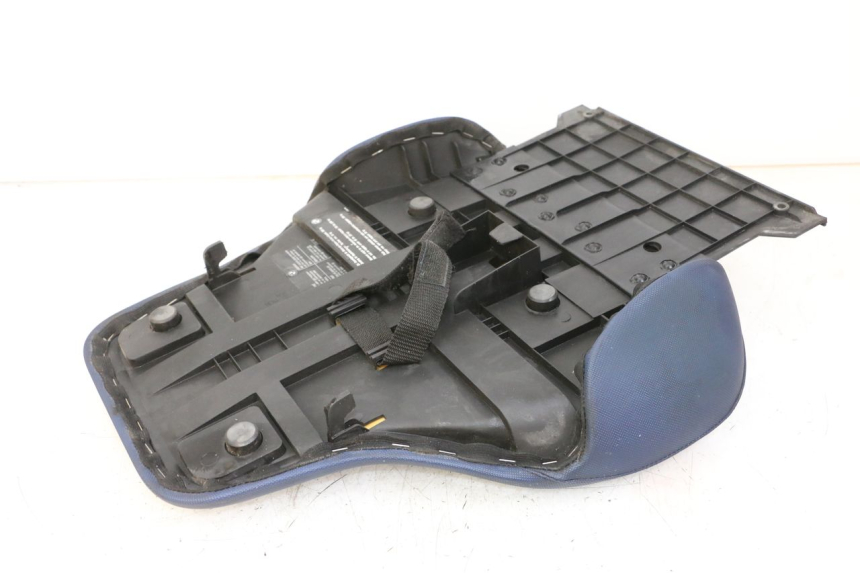 photo de BANCO TRASEIRO BMW C1 125 (2000 - 2003) - Peça verificada