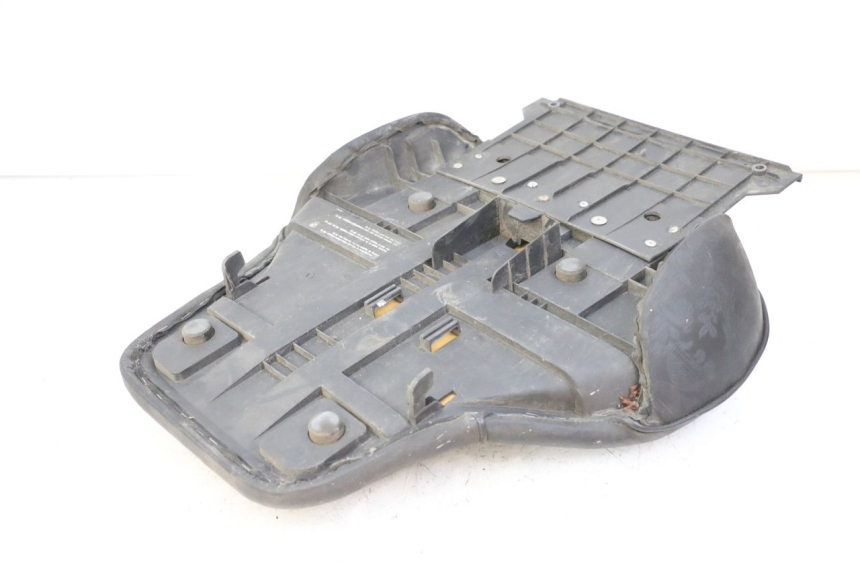 photo de BANCO TRASEIRO BMW C1 125 (2000 - 2003) - Ampliação técnica