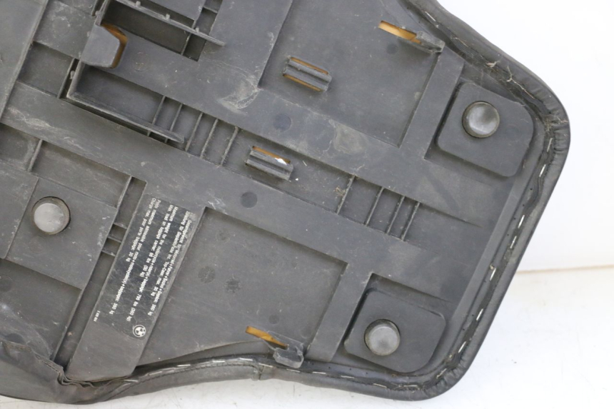 photo de BANCO TRASEIRO BMW C1 125 (2000 - 2003) - Estado da superfície