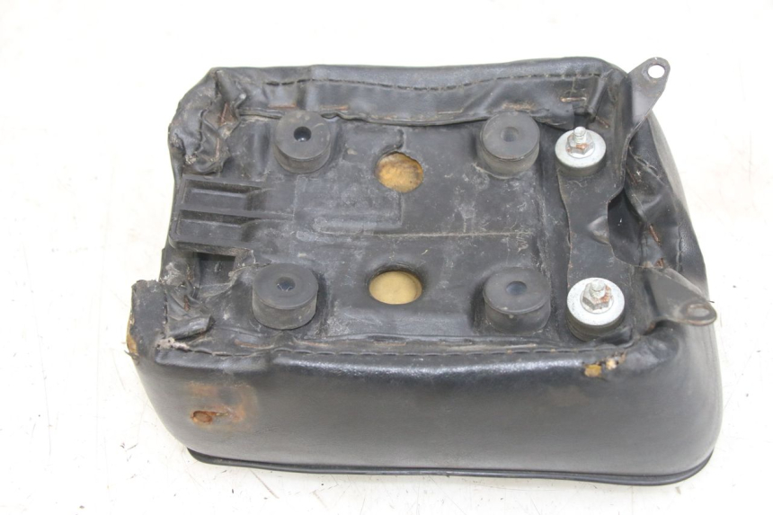 photo de BANCO TRASEIRO HONDA CA REBEL 125 (1995 - 2001) - Detalhe da peça