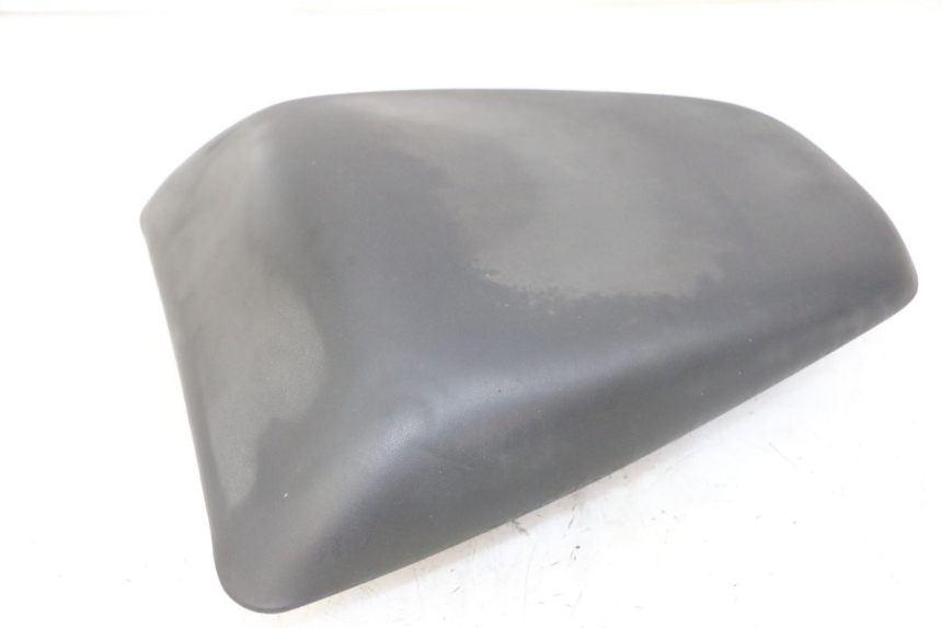 photo de BANCO TRASEIRO HONDA CBF 500 (2004 - 2007) - Marcações e referências