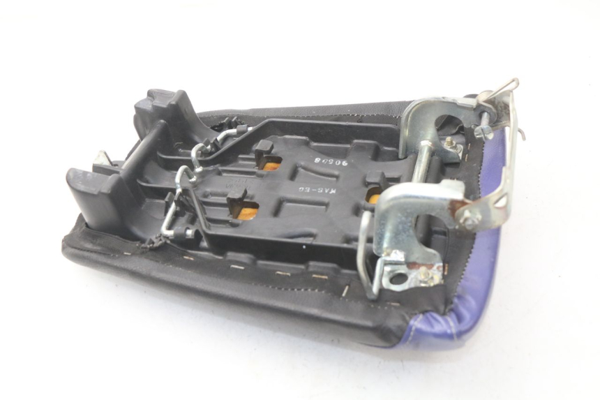 photo de BANCO TRASEIRO HONDA CBR 919 RR FIREBLADE 900 (1998 - 1999) - Estado da superfície