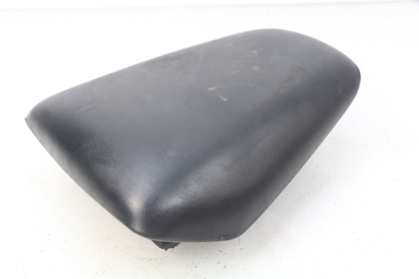 photo de BANCO TRASEIRO HONDA CBR R 125 (2003 - 2006) - Pontos de fixação
