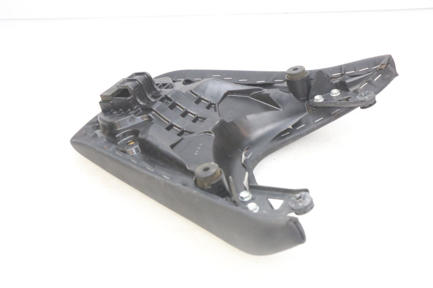 photo de BANCO TRASEIRO HONDA INTEGRA NC D 750 (2016 - 2018) - Detalhe da peça