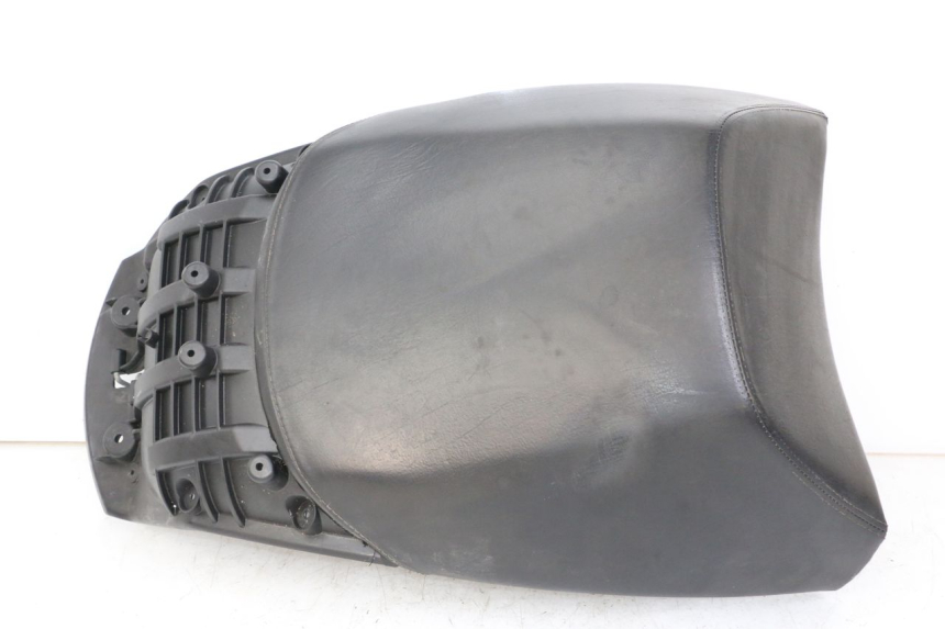 photo de BANCO TRASEIRO PEUGEOT SATELIS COMPRESSOR K15 125 (2006 - 2009) - Vista principal